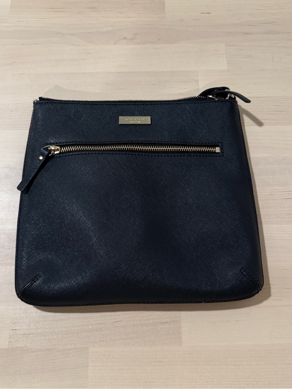 KATE SPADE PURSE - Picture 2 of 4